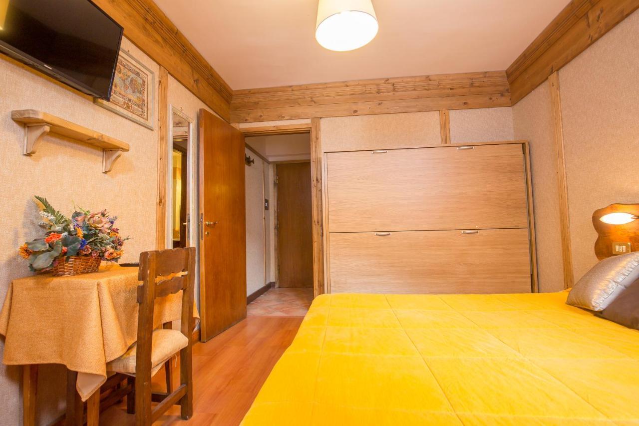 Hotel Togo Palace Terminillo Extérieur photo